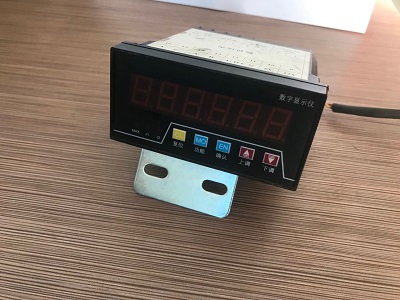 ��ӳ�ֱ���������B�ӵăx������Щ��